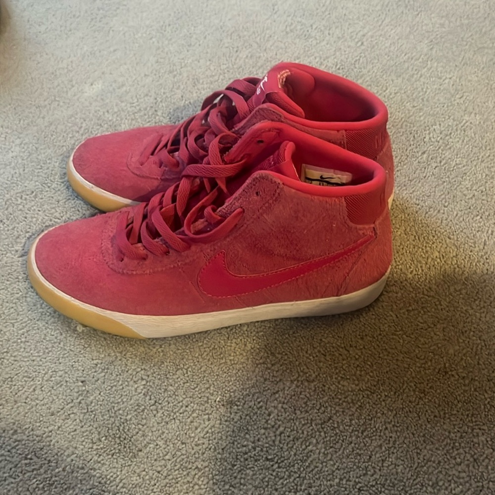 Hot pink Nike blazers